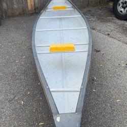14 Foot Canoe Flat back Made For Trolling Motors It’s In Wicked Good Shape. I Got It From Somebody That Used It One Time. 