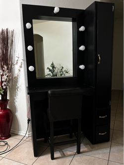 Vanity with chair