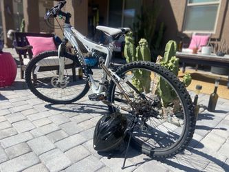 10 Bikes for sale $50.00 - $75.00
