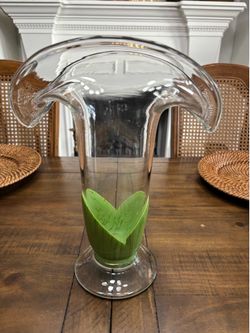 Beautiful blown glass tulip vase with green base