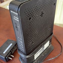 Net Gear Modem  Router 