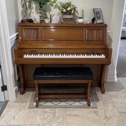 Kohler Piano 