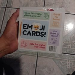 EMOJI CARDS 