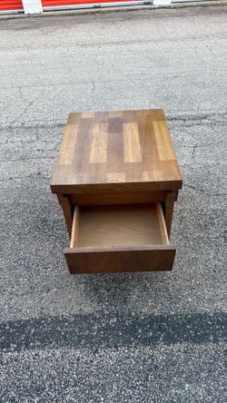 Nightstands, mesitas de noche