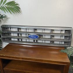  Vintage Ford Bronco Grill