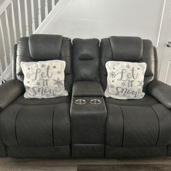 COLOR:Black          Opens Like A Bed