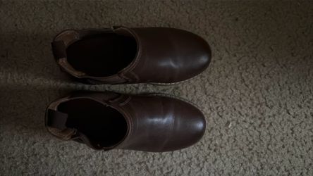 Brown Leather Chelsea Boots - Size: 12C