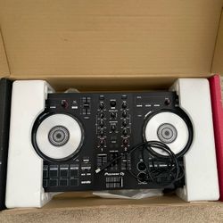 Pioneer DDJ-SB3 DJ Controller - Perfect Condition (only used 2x!)