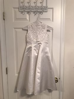 Child flower girl wedding dress 36” long size 5