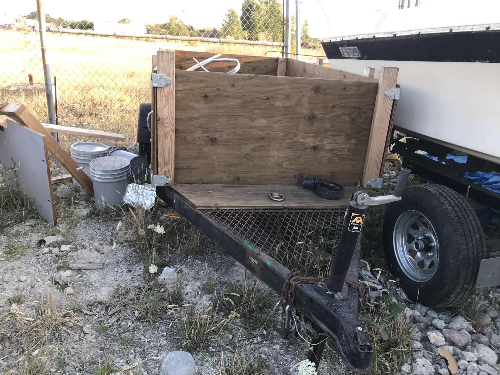 Utility trailer