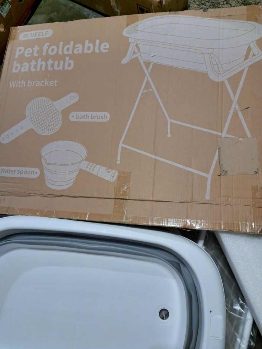 Pet bathtub 