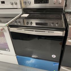 Whirlpool Stainless Steel 5.3 Cu. Ft. Electric Range With Frozen Bake Technology 