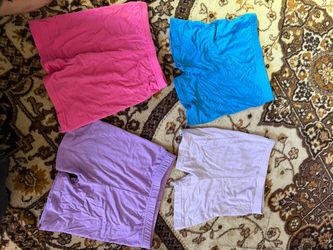 Toddler girls shorts set of 4, $4 for all age fit 2-4, like new