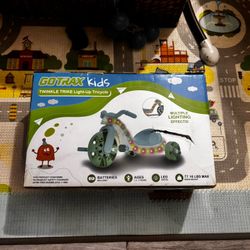 GOTRAX kids TWINKLE TRIKE Light-Up Tricycle