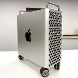 Apple Mac Pro 16 Core Intel Xeon*96GB RAM*1TB SSD