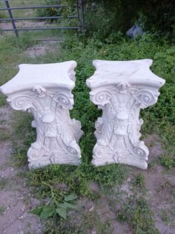 Corinthian pedestals
