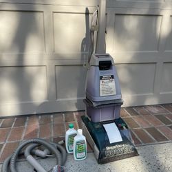 Hoover SteamVac Deluxe Carpet & Floor Cleaner - With Accessories & Cleaners