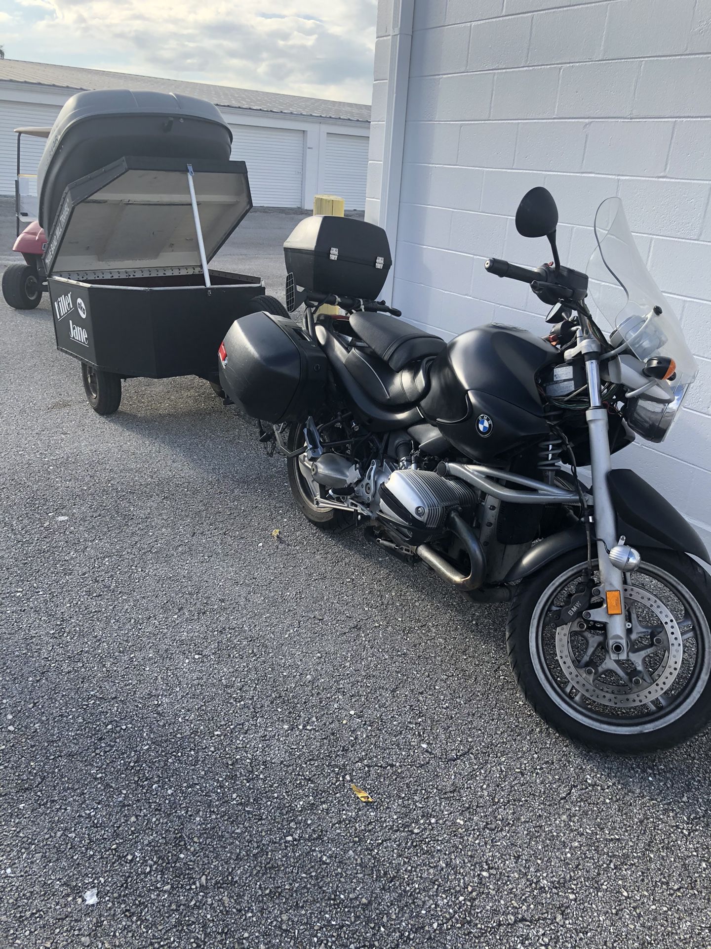 2005 BMW 1150 motorcycle W/ accessories
