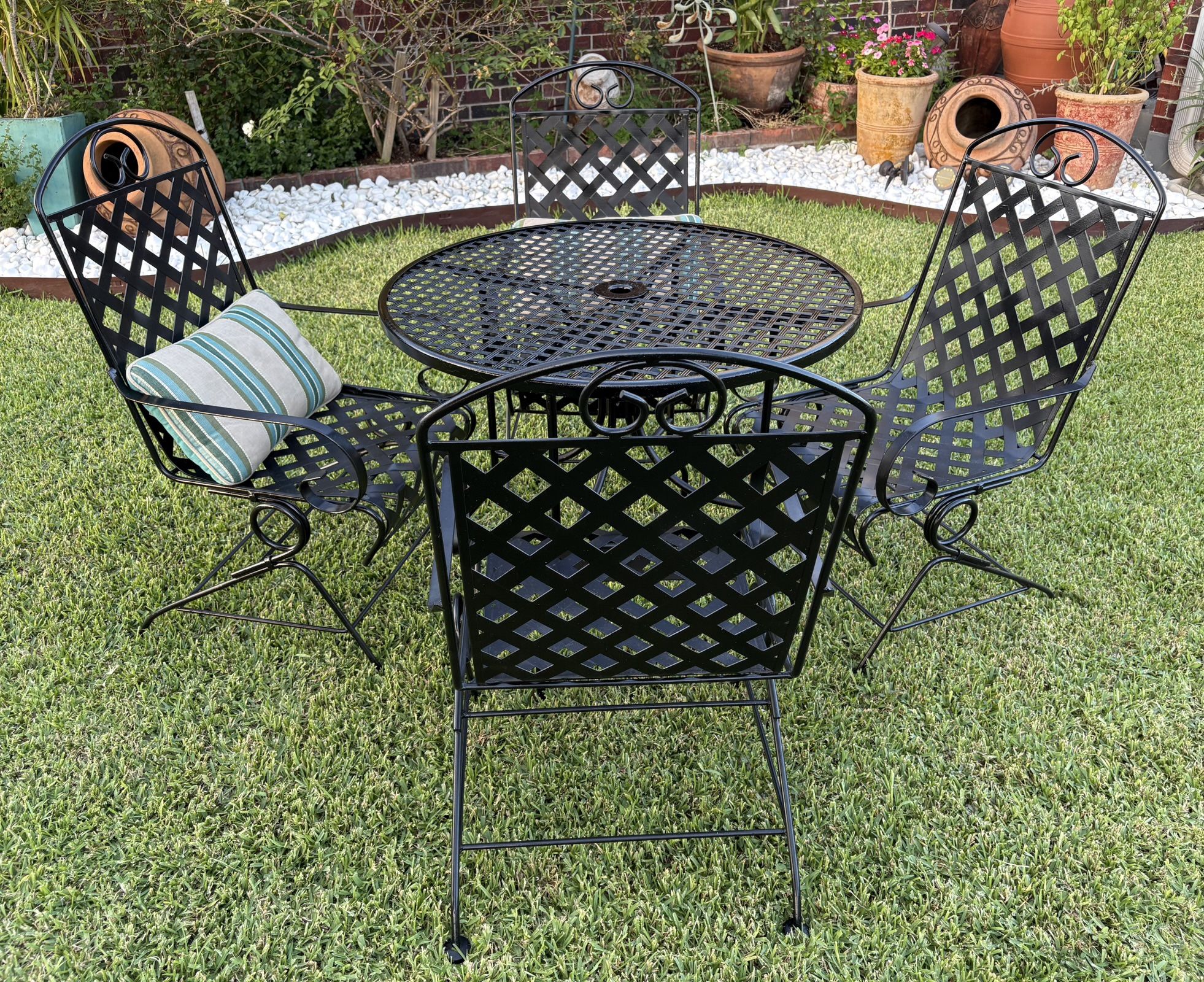 Outdoor Wrought Iron Patio Set