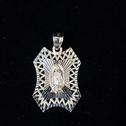 10kt Whitegold Virgin Marie Pendant 