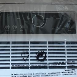 Dehumidifier/ HUMSURE / 4500 Sq. Ft 80 Pints / for Basement and Home
 Bathroom or Bedroom/ new 👍