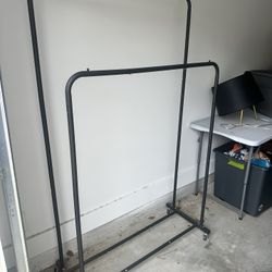 Clothes Rack On Wheels 