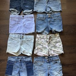 Girls Shorts, 6Y  $25 for all 8