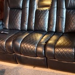 Leather Reclining Sofas