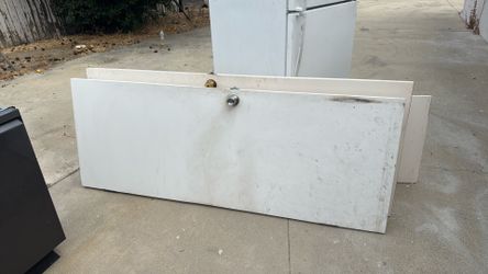 Free 3 door different sizes