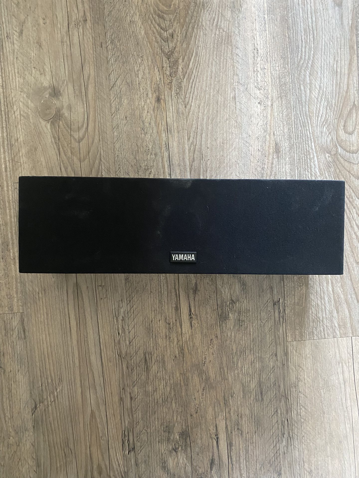 Yamaha ns-ac2 center speaker