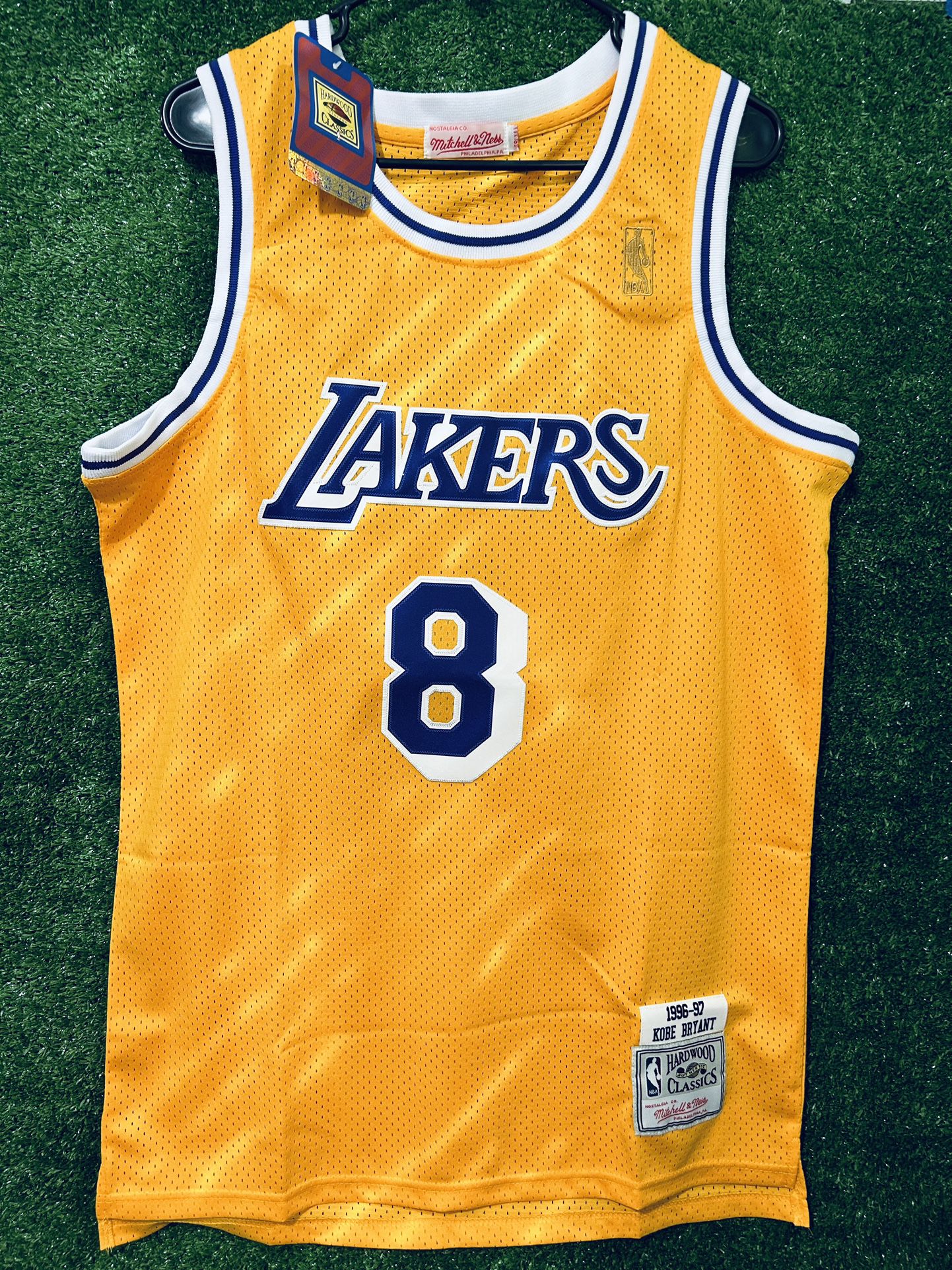 KOBE BRYANT LOS ANGELES LAKERS MITCHELL & NESS JERSEY BRAND NEW WITH TAGS SIZE MEDIUM, LARGE AND XL AVAILABLE 