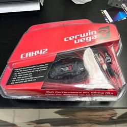 Cerwin Vega 4 Gauge Amplifier Kit 