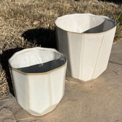 Two Matching Ceramic Flower Pots (small)