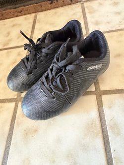 Boys cleats