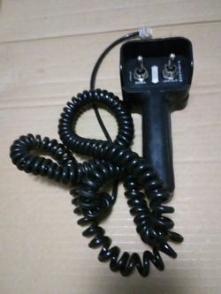 Pendant switch for wheel chair lift