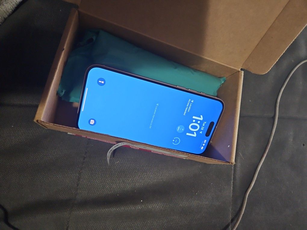 Apple iPhone 15 Plus Pro Plush Pink 256 GB