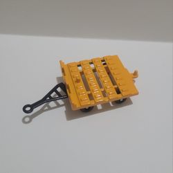 Airport Ground Support Equipment: Cargo Cart – 1:64 Scale.