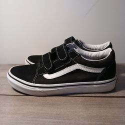 Vans Black/white Boys Size 5