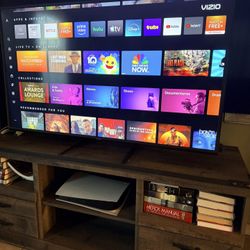 Vizio 55 Inches 4K (2160p) HDR Smart (v555-g1)