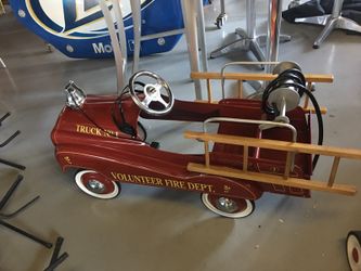 Peddle car