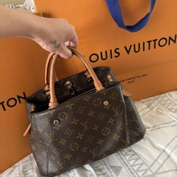 Selling My 4 Year Old Montaigne Louis Vuitton! 