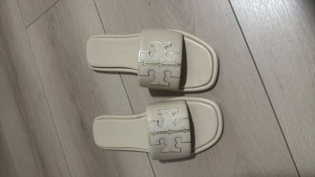 Tory Burch Beige Sandals