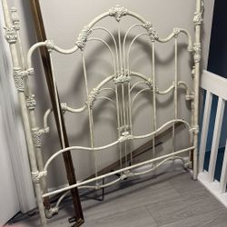 Vintage Pottery Barn Off White Bed frame Headboard And Footboard Ceramic Vintage Must Go 