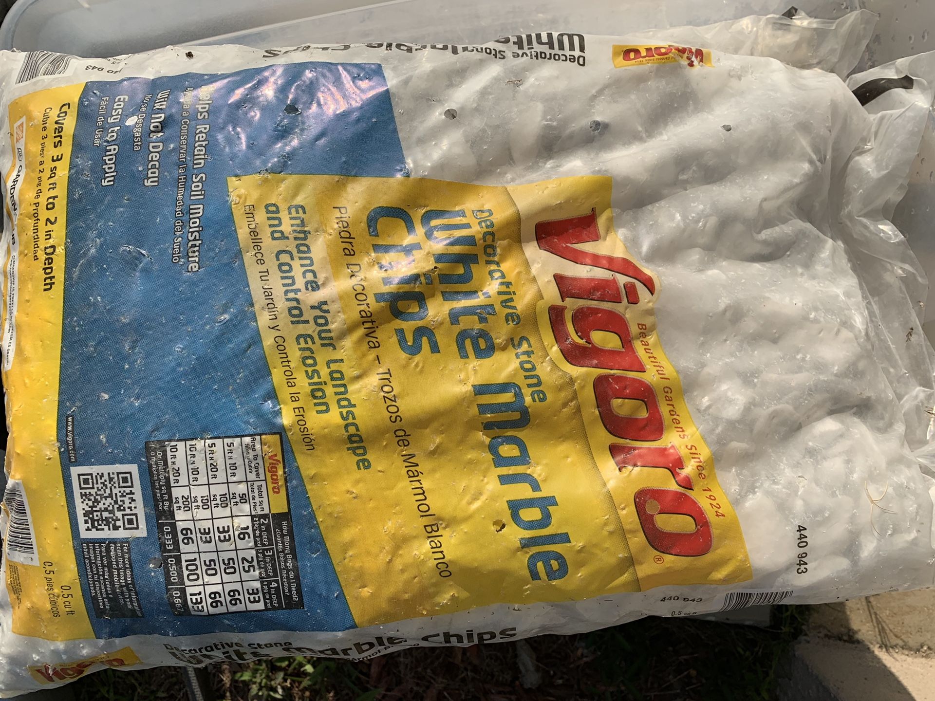 Vigoro white marble chips