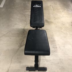 FLYBIRD FOLDING WORKOUT BENCH