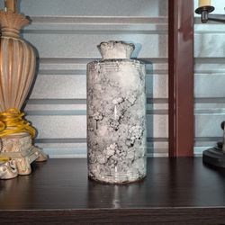 Essential Designs Black And White Vase