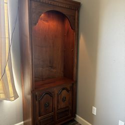 Solid Wood Antique-Style Corner Cabinet – Project Piece