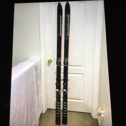 Skis Size 190 Cm And Boots Size 8/5