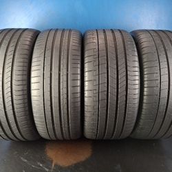 275 40 22 (2) - 315 35 22 (2) SET(4) (F29) PIRELLI P ZERO RUN FLAT   80-85% TREAD 