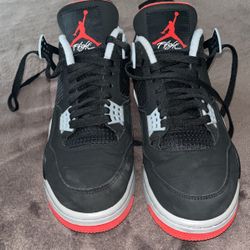 Jordan 4 Bred